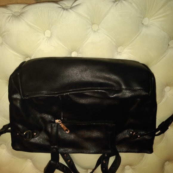 purse - Picture 3 of 3